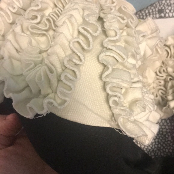 Just Taylor ruffle collar sheath cocktail dress. - Picture 10 of 11